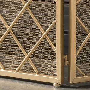 Protector de Chimenea Metálico Plegable con Diseño de Rejilla de Diamantes, Resistente al Calor, Protección Contra Chispas, Decorativo - Product Image 3