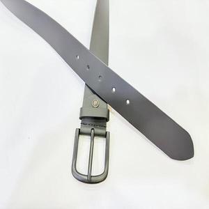 Cinturón de Cuero PU para Hombre con Hebilla Clásica, Cinturón Casual de Moda Duradero, Cinturón Formal de Vestir para Negocios con Longitud Ajustable - Product Image 1