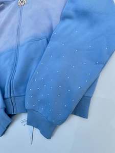 Sudadera con capucha de fábrica OEM con efecto desgastado, cremallera completa, mangas con pedrería, corte holgado, gráfico de pájaro paloma, de forro polar, tipo chándal - Product Image 3