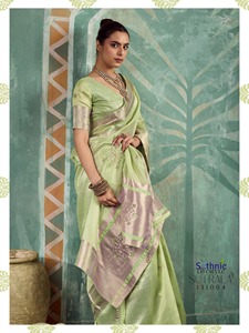 Elegant <b>Green</b> <b>Silk</b> Saree With Hand Embroidery And Contrast Border V-Neck Design Short Sleeve All Seasons Wear - Product Image 2