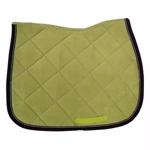 Nouvel arrivage : Tapis de selle de dressage sportif pour l'équitation avec bordure triple passepoilée, tapis de selle de dressage équestre aux couleurs personnalisées - Product Image 3