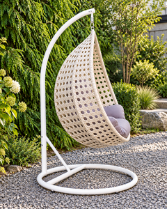 Fauteuil suspendu en rotin d'extérieur avec coussins gris, balançoire contemporaine pour une personne - Product Image 3