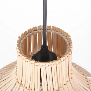 Lampe suspendue en rotin tressé, luminaires rustiques pour salon et cuisine - Product Image 3
