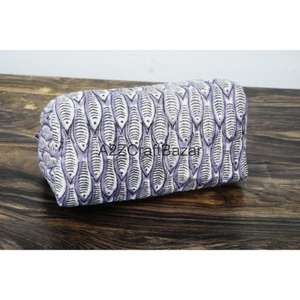 Ensemble de pochettes de voyage en coton imprimées à la main sur mesure avec fermeture éclair, disponible en 3 tailles, idéal pour les magasins de textiles de maison pour la revente - Product Image 6