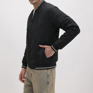 Veste bomber noire d'hiver de haute qualité en gros, logo personnalisé, taille plus, manteau épais en satin, streetwear, vestes de haute qualité OEM - Product Image 2
