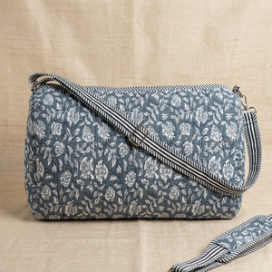 Large Cotton Durable Portable Overnight <b>Bag</b> for Women Floral <b>Quilted</b> Duffle <b>Bags</b> Zipper Handmade Block Printed Weekender Travel - Product Image 3