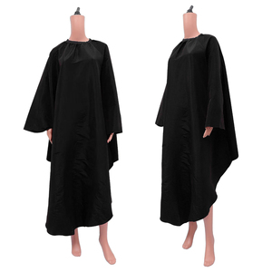 Capes de Barbier Modernes et Élégantes Anti-Plis Qualité Supérieure Réutilisables pour Adultes – Tendance Actuelle - Product Image 4