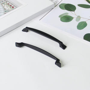 Precio de Fábrica: Tirador Moderno Minimalista de Aleación de Zinc Negro Mate para Cajones Largos de Cocina, Baño, Armarios y Mesitas de Noche - Product Image 1