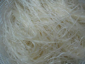 Nouilles cellophane sans gluten de haute qualité Nouilles en verre séchées de qualité supérieure du Vietnam Vente en gros directe en usine avec sac d'emballage - Product Image 5