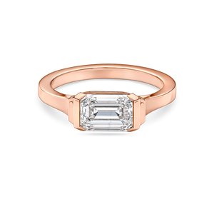 Anillo de compromiso de oro macizo de 14k con diamante de laboratorio CVD de 1 quilate, corte esmeralda, solitario, tipo Bridle, de East West - Product Image 1