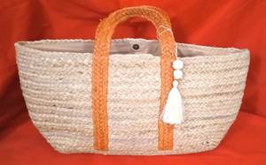 Elegantes bolsos de yute para mujer, diseñados para una belleza atemporal y una versatilidad práctica, ideales como bolsos de playa. - Product Image 5