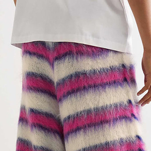 Shorts de Mohair con Marca Personalizada, Corte Relajado, Estética Moderna, Venta al por Mayor Internacional - Product Image 5