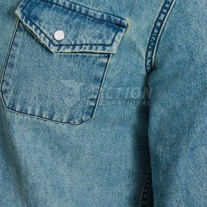 เสื้อเชิ้ตยีนส์ผู้ชายดีไซน์ทันสมัย รับผลิตตามแบบ OEM ราคาถูก คุณภาพดี ในราคาที่เหมาะสม - Product Image 3