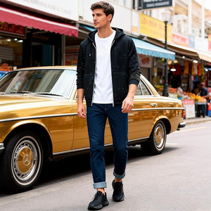 Sweat à capuche pour homme en mélange coton-polyester, avec strass à haute résistance à la traction et fixation renforcée en cristal - Product Image 4