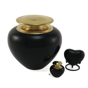 Nickelé noir coloré avec couvercle poli, urne de crémation de qualité supérieure pour les cendres avec cœurs et jetons souvenirs - Product Image 3