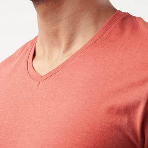 T-shirt pour homme de haute qualité 100% coton, col en V, t-shirts unis 100% coton, nouvelle mode, dernier design, coupe ajustée, t-shirts unis - Product Image 3