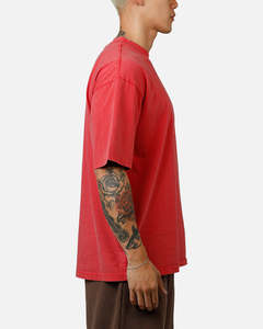 T-shirt Homme Oversize Rouge en Coton Doux Confortable à Manches Courtes Col Rond Couleur Unie Décontracté Coupe Jersey Style Urbain et Sportif - Product Image 2