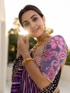 Lehenga Choli en soie Malsi plaqué or, imprimé numérique, avec travail de miroir véritable, pour mariage et Navaratri - Product Image 4