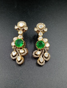 Classic 18K <b>Solid</b> <b>Gold</b> Drop Earrings With Emerald Cut Green Stone And Pear Cut Diamonds Flower Design For Women Wedding Jewelry - Product Image 5