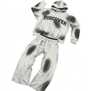 Conjunto de Chándal Personalizado con Capucha, Gris, de Algodón, Corte Holgado Informal, Sudadera Larga con Cordón y Bolsillos Laterales - Product Image 1