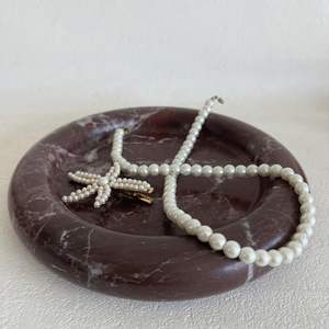 Bandeja Decorativa en Forma de Donut de Mármol Rojo Zebra, Bandeja de Servir de Piedra Natural, Decoración de Hogar de Lujo - Product Image 2