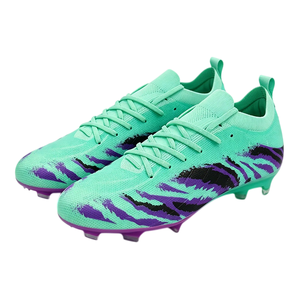 Botas de Fútbol FG con Estampado de Grafiti Unisex para Jóvenes, Ligeras, Profesionales, para Exteriores, Sintéticas, para Entrenamiento y Competición - Product Image 3