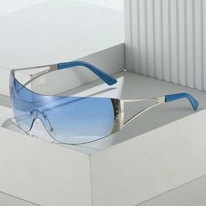 Gafas de Sol de Metal de Alta Calidad para Mujer, Marca de Lujo Y2K, Gafas de Lujo con Protección UV400 y Circonitas para Hombre - Product Image 1