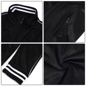 Ensemble de survêtement de haute qualité en molleton technique avec veste zippée cargo et pantalon de jogging, personnalisable avec logo, pour homme - Product Image 3