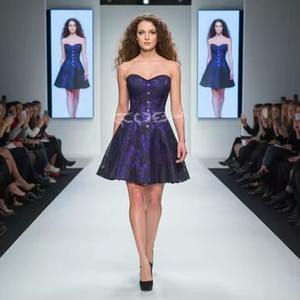 Découvrez notre robe corset gothique sexy à bretelles en acier, mini-robe en satin violet avec superposition en maille noire, vêtements de mode - Product Image 4