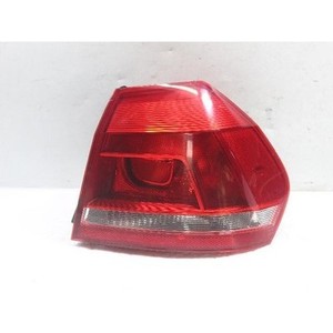Luz Trasera Derecha Usada para Passat 561945096G - Product Image 1