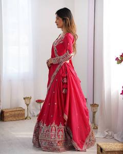 ชุดเลเฮนกา ราส ราบา โกลว์ เลเฮนกา โจลี ตกแต่งด้วยด้ายดอริ พร้อมงานปักเลื่อม ชุดเลเฮนกา ราส ราบา ชุดพื้นเมือง - Product Image 4