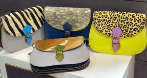 กระเป๋าถือหนังรีไซเคิลสไตล์ตะวันตกกระเป๋าเงินหลากสีสำหรับผู้หญิงกระเป๋าสะพายไหล่พิมพ์ลายสัตว์ทันสมัยดีไซน์ใหม่ - Product Image 5