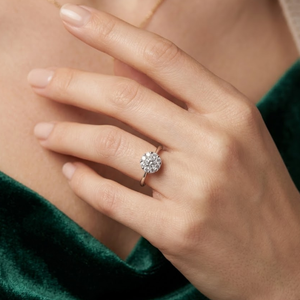 Anillo de Compromiso Clásico de Oro Blanco Sólido de 18k con Diamantes Naturales de Corte Redondo de 0.34ct, Diseño de Flor de Margarita, Joyería Nupcial para Mujer - Product Image 3