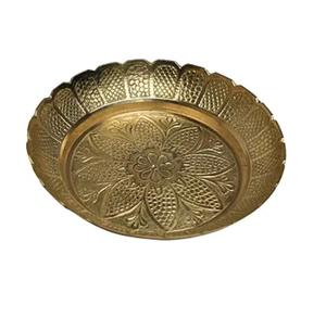 Tazón redondo para servir comida con diseño floral grabado, tazón decorativo de latón puro pulido para decoración del hogar, bodas y cenas. - Product Image 3