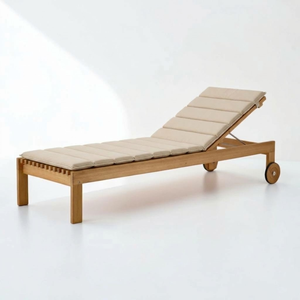 Tumbona de Madera de Teca Sólida Ajustable con Ruedas para Piscina, Ideal para Proyectos de Resorts y Hoteles de Lujo, Muebles de Exterior - Product Image 1