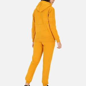 Diseña Tu Propio Chándal de Alta Calidad a Bajo Precio, con Tejido Premium y Acabado de Primera Calidad, Chándal para Mujer, Elegante Conjunto Deportivo - Product Image 3