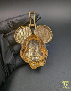 Colgante de figura de dibujos animados con la letra N, cadena de joyería hip hop totalmente engastada con diamantes de moissanita. - Product Image 4