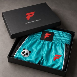 Pantalon de kick-boxing durable conçu pour les entraînements exigeants, offrant un confort supérieur et une liberté de mouvement optimale. - Product Image 6