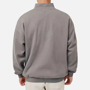 Chaqueta Deportiva Cortavientos Personalizada al por Mayor, Traje Deportivo para Correr al Aire Libre, 100% Poliéster Ligero, Chaqueta de Gimnasio con Cierre de 1/4 - Product Image 2