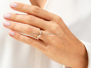 Marquise IGI/GIA Lab Grown Diamond Ring Vintage 14K/18k Gold Wedding/Anillo de compromiso con Pearl Lab Created Jewelry Setting - Product Image 2