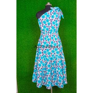 Robe moulante mi-longue sans manches à épaules dénudées 100 % coton imprimé floral sexy respirante écologique pour femme, idéale pour les fêtes d'été et de printemps - Product Image 6
