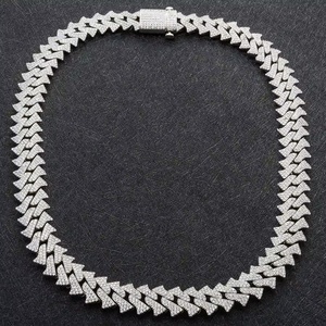 Collier de luxe pour homme en argent 925 avec diamants de laboratoire, chaîne à maillons chevron, style audacieux, bijoux de mode pour homme, nouveau style - Product Image 1