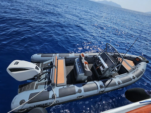 Bateau d'occasion H-i-g-h-f-i-e-l-d SP660 en vente en gros - Product Image 3