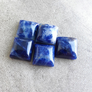 Cabujón de Sodalita Natural en Forma Cuadrada, Piedra Calibrada con Reverso Plano, para la Elaboración de Joyas - Product Image 3