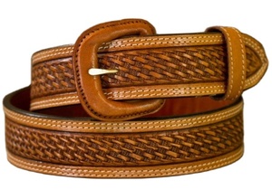 Lujoso cinturón de cuero de vaca grabado para hombre de fabricante indio Diseños intrincados para el estilo Elevate Bien elaborado - Product Image 5