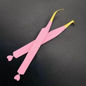 Juego de Pinzas Quirúrgicas Morje para Pestañas, Color Rosa, con Puntas Dentadas/Estriadas Doradas, Acero Inoxidable de Precisión para Extensiones de Pestañas, Diseño de Corazón - Product Image 2