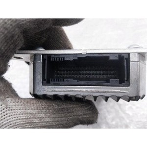 ECU และโมดูลคอมพิวเตอร์มือสองสำหรับรถยนต์ซีรีส์ 7 รุ่น 679686401P - Product Image 4
