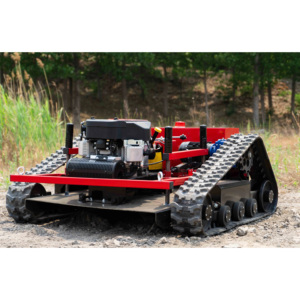 Remote control tracked lawn mower with high performance cutting system - Product Image 3