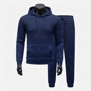 Ensemble de survêtement sportif pour homme, veste et pantalon légers pour l'entraînement, vêtements personnalisés en gros - Product Image 1
