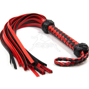 Látigo para Caballos con Diseño Elegante y Duradero, Ofrece un Agarre Cómodo y un Funcionamiento Suave - Product Image 3
